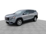 Used 2024 GMC Terrain SLE image 4