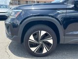 Used 2024 Volkswagen Taos SE image 5