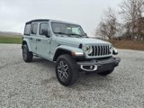 Used 2024 Jeep Wrangler Sahara image 2