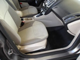 Used 2012 Ford Focus SE image 6