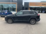 Used 2020 Jeep Cherokee Latitude Plus w/ Comfort/Convenience Group image 2