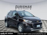 Used 2022 Chevrolet Trax LT w/ LT Convenience Package image 2