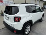 Used 2018 Jeep Renegade Latitude w/ Cold Weather Group image 3