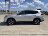 Used 2020 Nissan Rogue SV w/ Premium Package image 2