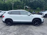 Used 2022 Volkswagen Taos SE image 5