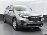 Used 2023 Chevrolet Equinox LT image 2
