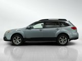 Used 2013 Subaru Outback 2.5i Limited w/ Popular Pkg 1A image 2