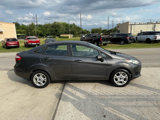 Used 2015 Ford Fiesta SE image 5