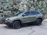 Used 2019 Jeep Cherokee Trailhawk image 1