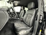 Certified 2024 Porsche Macan image 5
