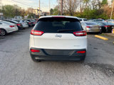 Used 2017 Jeep Cherokee Sport image 5