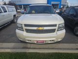Used 2013 Chevrolet Avalanche LTZ image 2
