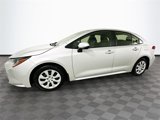 Certified 2022 Toyota Corolla LE image 4