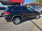 Used 2017 Jeep Grand Cherokee Laredo w/ Quick Order Package 2BE image 4