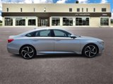 Used 2019 Honda Accord Sport image 2