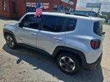 Used 2018 Jeep Renegade Latitude image 3