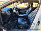 Used 2019 Ford Fusion SEL image 3
