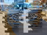 Used 2022 Ford Edge SEL w/ Convenience Package image 2