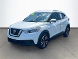 Used 2020 Nissan Kicks SV image 3