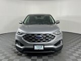 Used 2022 Ford Edge Titanium image 2