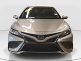 Used 2022 Toyota Camry XSE image 3