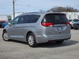 Used 2018 Chrysler Pacifica Touring-L w/ Advanced Safetytec Group image 5