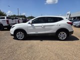 Used 2019 Nissan Rogue Sport S image 2