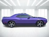 Used 2019 Dodge Challenger SXT image 2