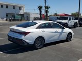 Used 2024 Hyundai Elantra SEL image 3