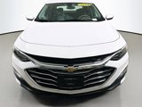 Used 2022 Chevrolet Malibu LT image 2