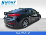 Used 2017 Hyundai Elantra SE image 4