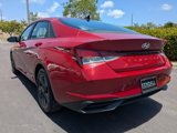 Certified 2022 Hyundai Elantra SEL w/ Convenience Package image 6
