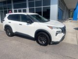 Used 2024 Nissan Rogue S image 3
