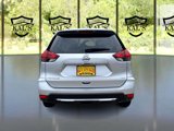 Used 2017 Nissan Rogue S image 6