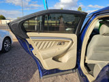 Used 2013 Ford Taurus SEL image 4