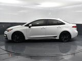 Used 2024 Toyota Corolla SE image 3