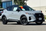 Used 2023 Nissan Kicks SR w/ SR Premium Package image 2