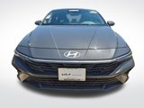 Used 2024 Hyundai Elantra SEL image 3