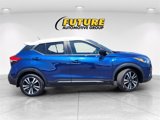 Certified 2020 Nissan Kicks SR image 3