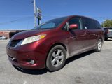 Used 2012 Toyota Sienna LE image 2