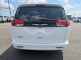 Used 2023 Chrysler Voyager LX image 5