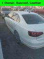 Used 2017 Volkswagen Jetta SE image 4
