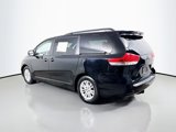 Used 2014 Toyota Sienna XLE image 5