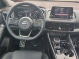 Used 2022 Nissan Rogue SV w/ SV Premium Package image 5
