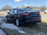 Used 2016 Ford Fusion SE image 5