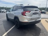 Used 2022 GMC Terrain SLE w/ Driver Convenience Package image 3