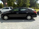 Used 2019 Nissan Versa SV image 2