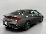 New 2025 Hyundai Elantra SEL image 3