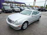 Used 2002 Mercedes-Benz CLK 320 Coupe image 2