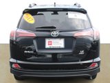 Used 2017 Toyota RAV4 LE image 5
